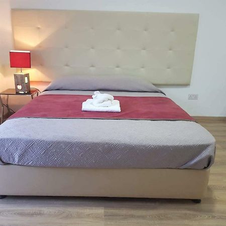 Ground Floor Studio Пафос Экстерьер фото