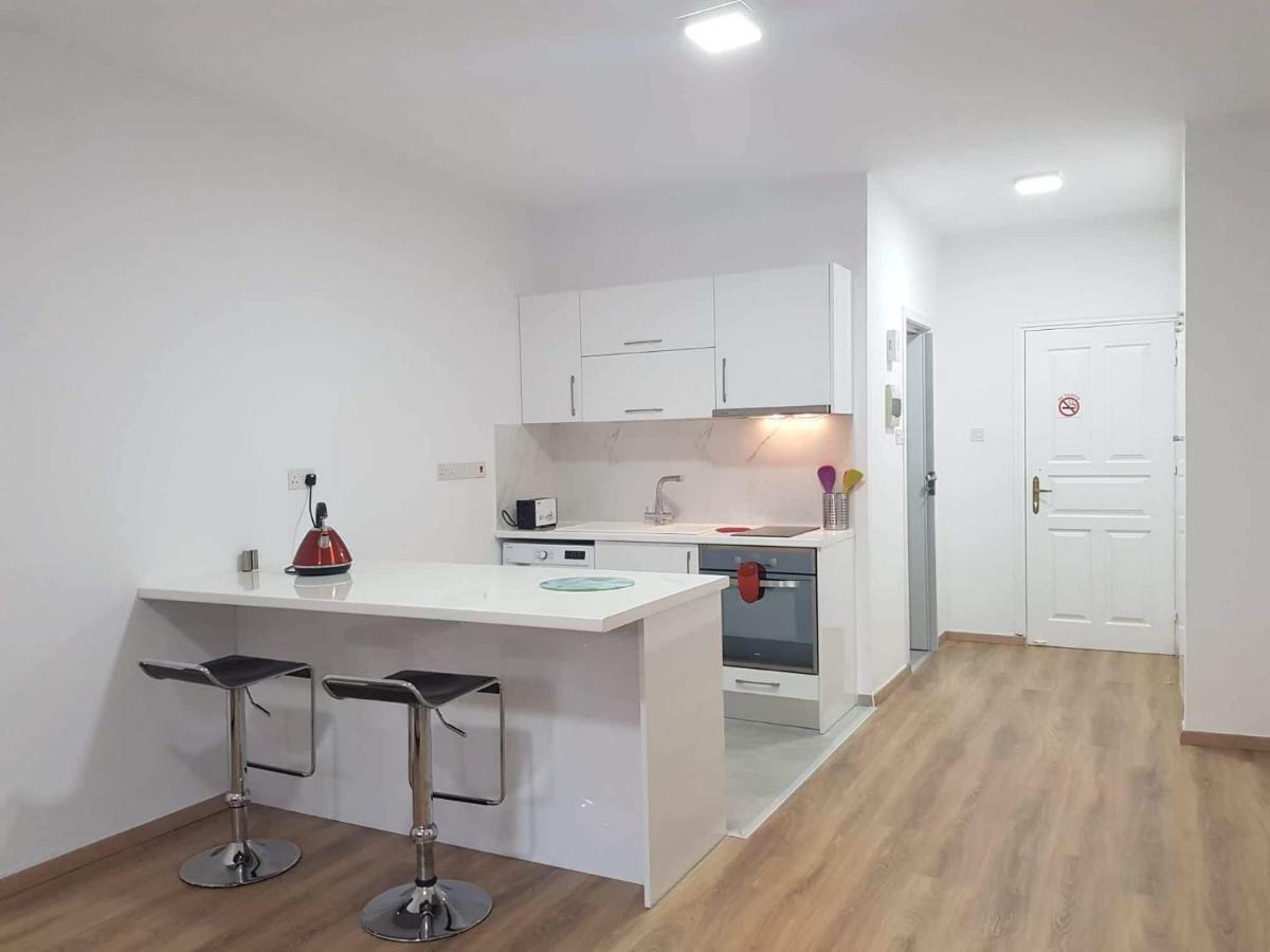Ground Floor Studio Пафос Экстерьер фото