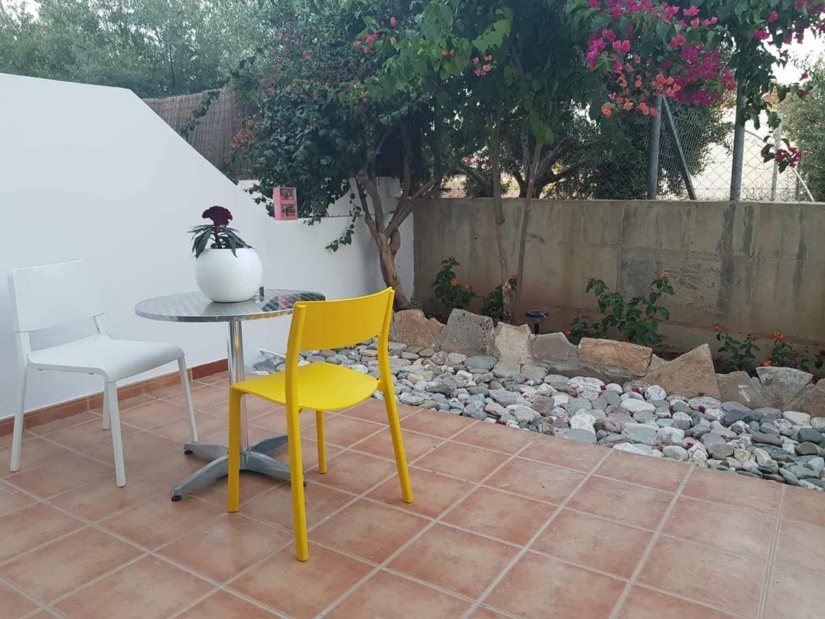 Ground Floor Studio Пафос Экстерьер фото