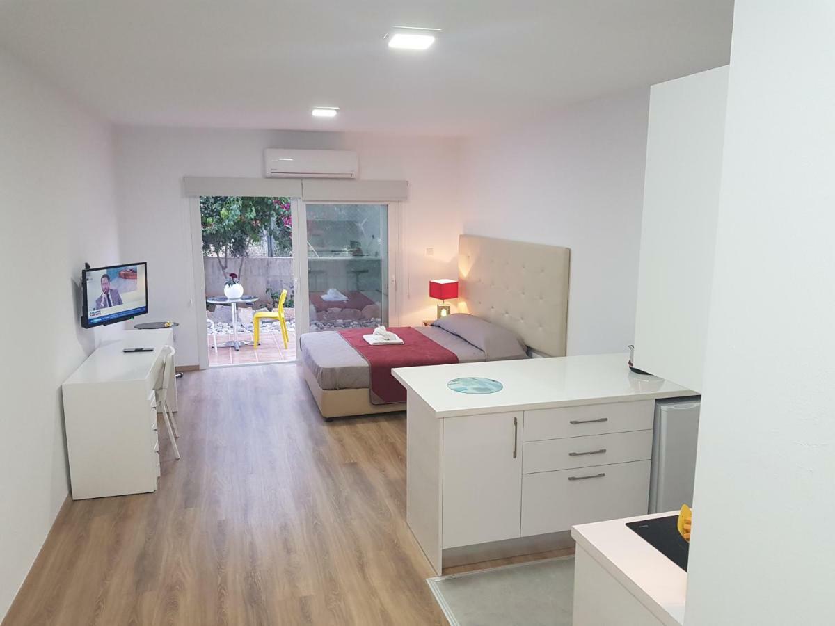 Ground Floor Studio Пафос Экстерьер фото